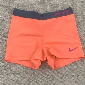 Nike Pro 3” Training Shorts Orange